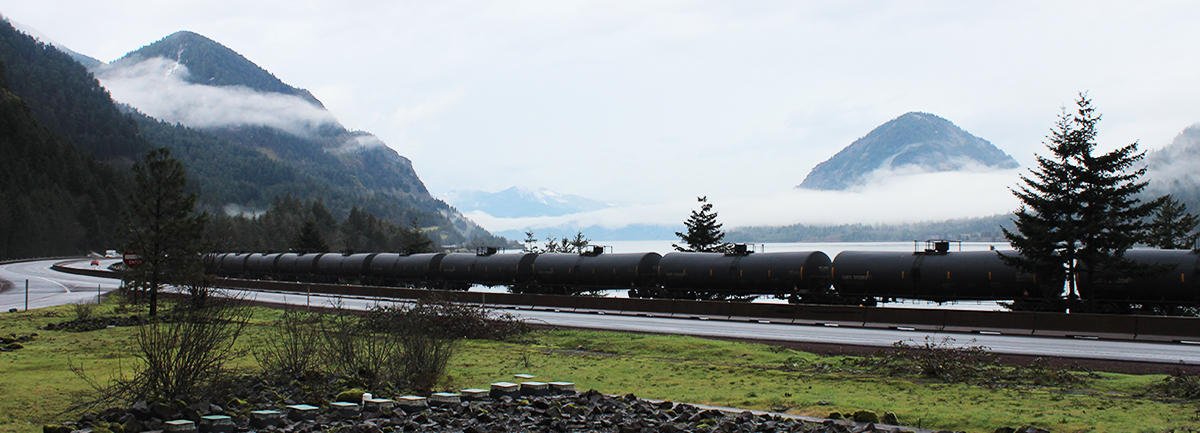 Oregon Legislature Passes Historic Oil Train Spill Response Bill