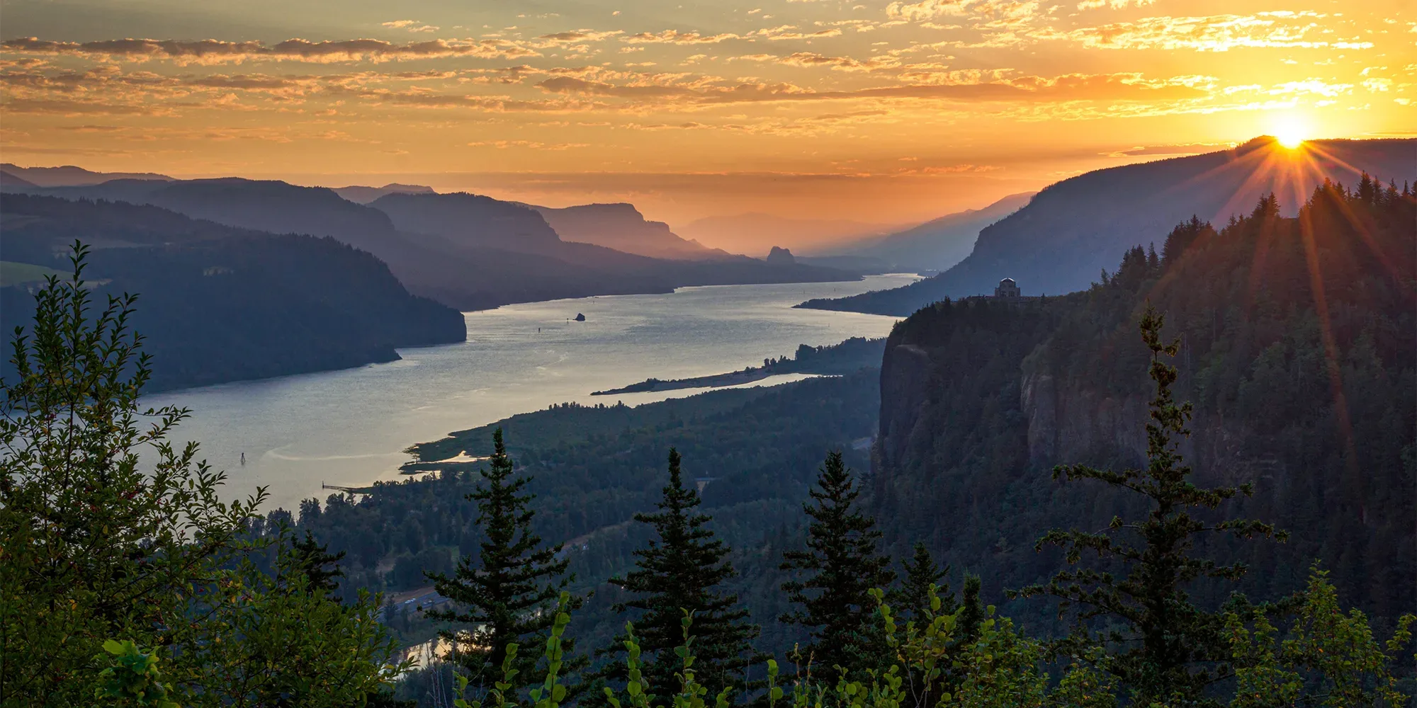 Sunrise from the Portland Women's Forum Scenic Viewpoint. Photo by Chris Elkinton.