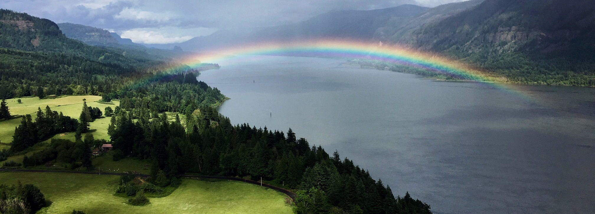 Rainbow over Cape Horn. (photographer: Lydie Boyer)