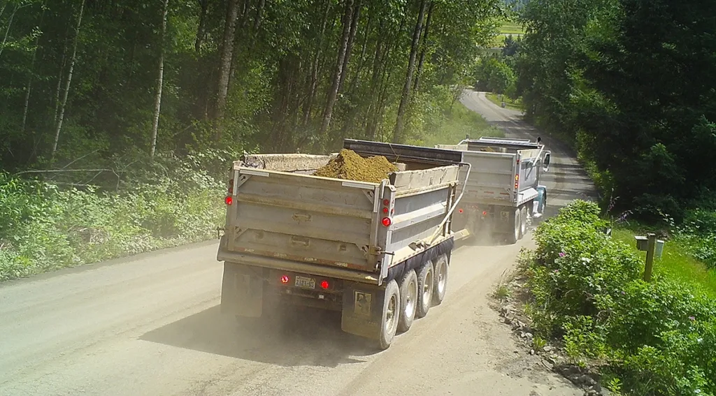 Trucks from the quarry filled the residential road daily. (photo: Friends' archive)