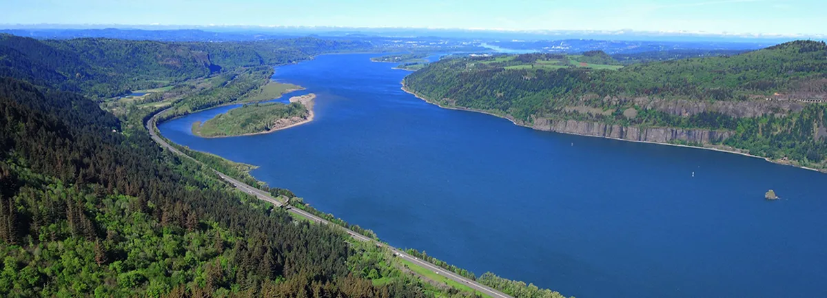 View of the Columbia River from the trail. Photo by Debbie Asakawa.