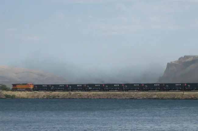 Coal dust blow-off from a coal train traveling in the eastern Columbia Gorge. (photographer: Julie Coop)
