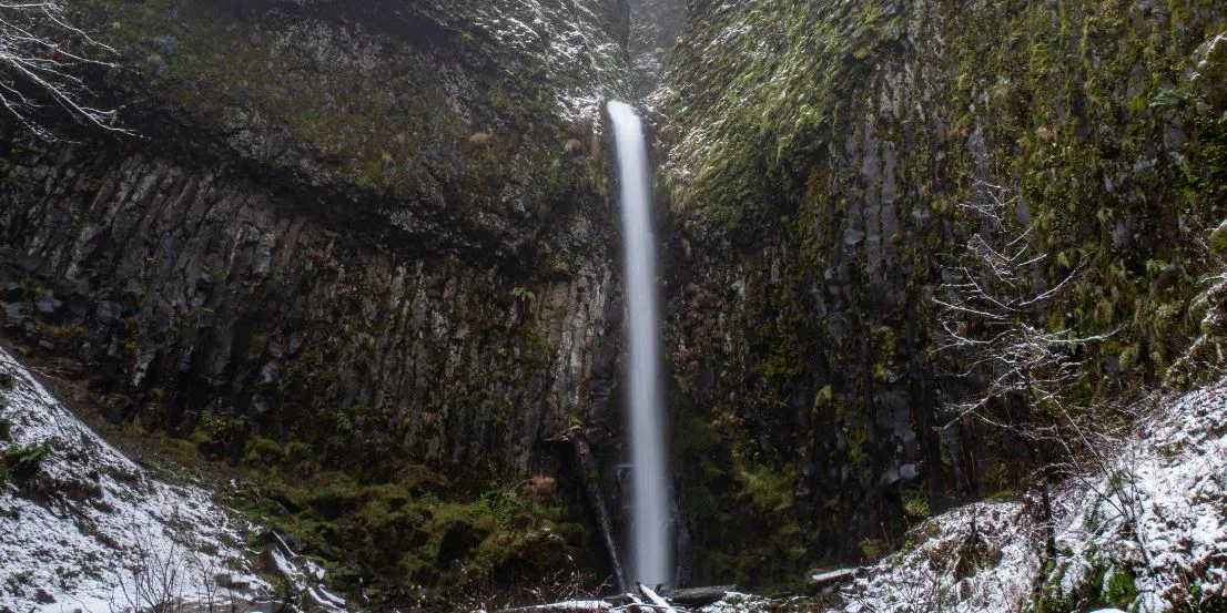 Dry Creek Falls in winter. Photo by Becky Kuperstein.