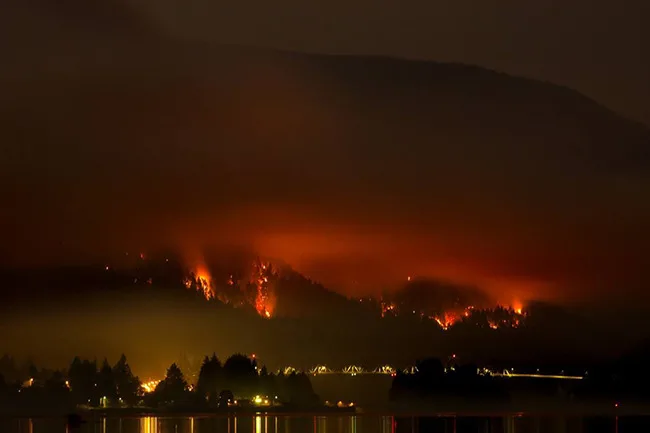 The Eagle Creek Fire burns above Cascade Locks, OR and the Columbia River, Sept. 4, 2017. (photographer: Teresa Larson)