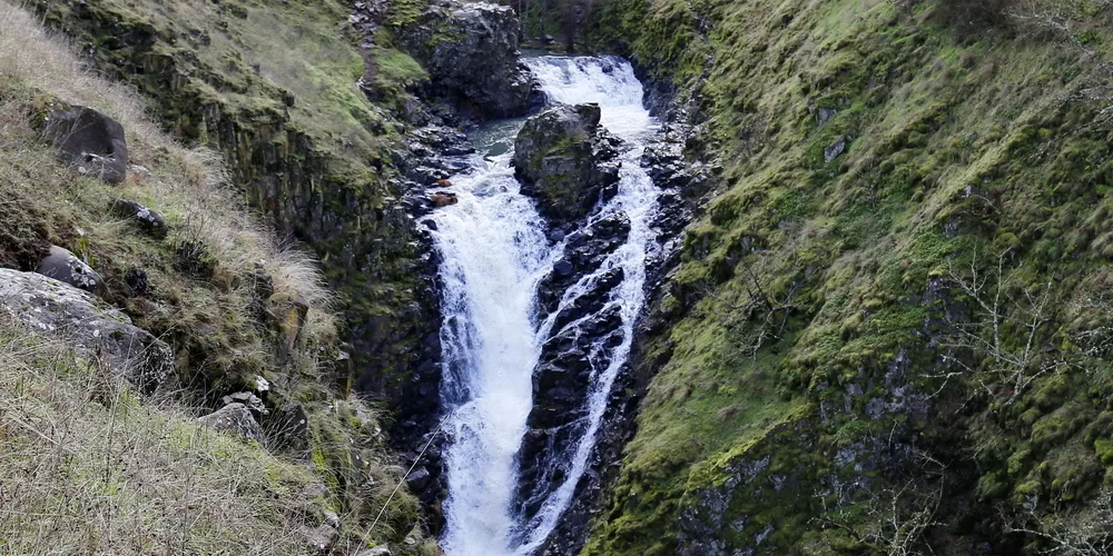 Mosier Creek Falls. Photo by Micheal Drewry.
