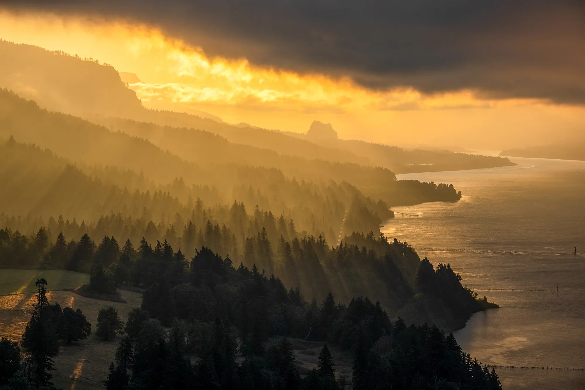 Sunrise from Cape Horn viewpoint _ Cate Hotchkiss copy