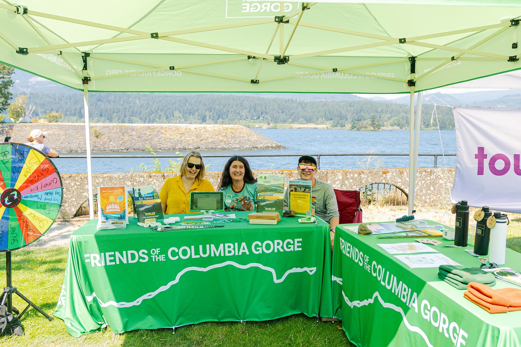 Tabling at PCT Days. Photo by Monique Trevett.
